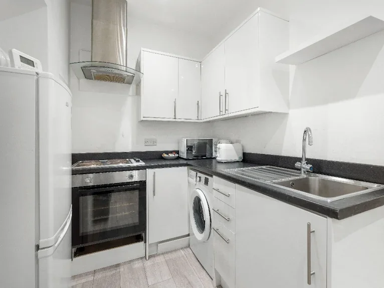 Flat Brunswick Road in City of Edinburgh
