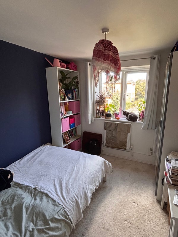 Room O'Leary Drive in Cardiff