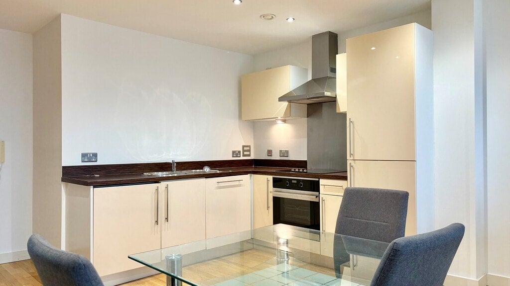 Flat Gotts Road in Leeds