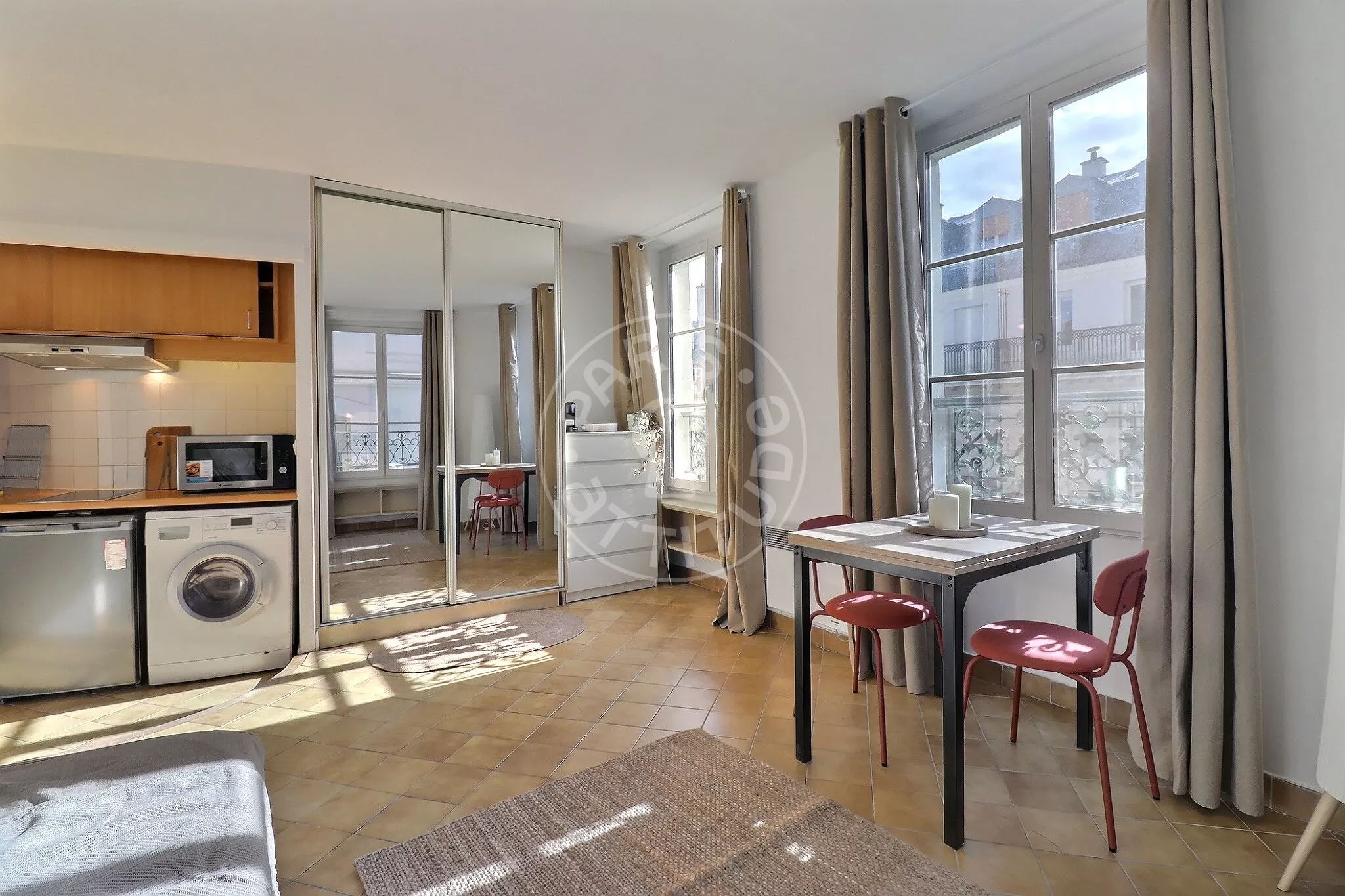 Appartement Rue Courtalon à Paris