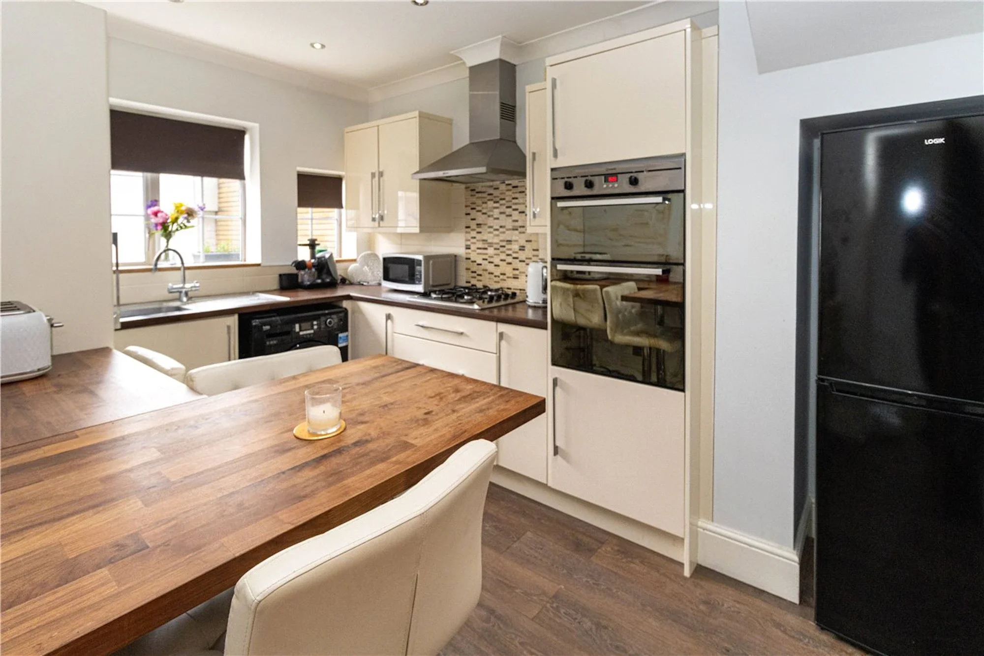 Flat The Forresters in St Albans