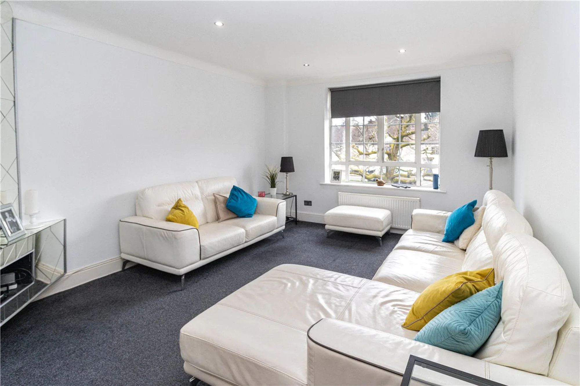 Flat The Forresters in St Albans