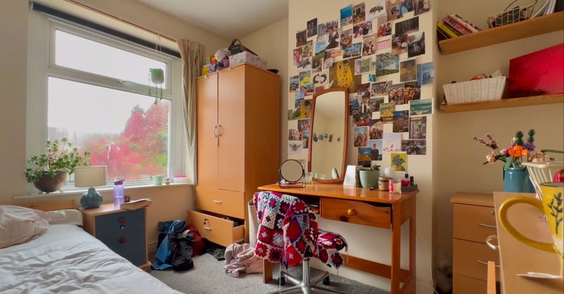 Room May Street in Cardiff