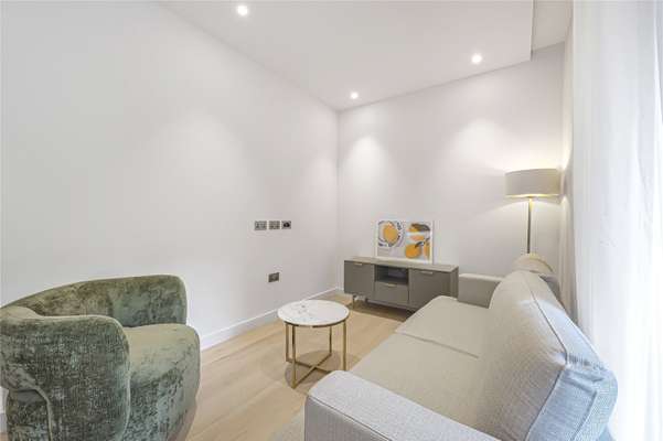 Flat Paddington Green in City of Westminster