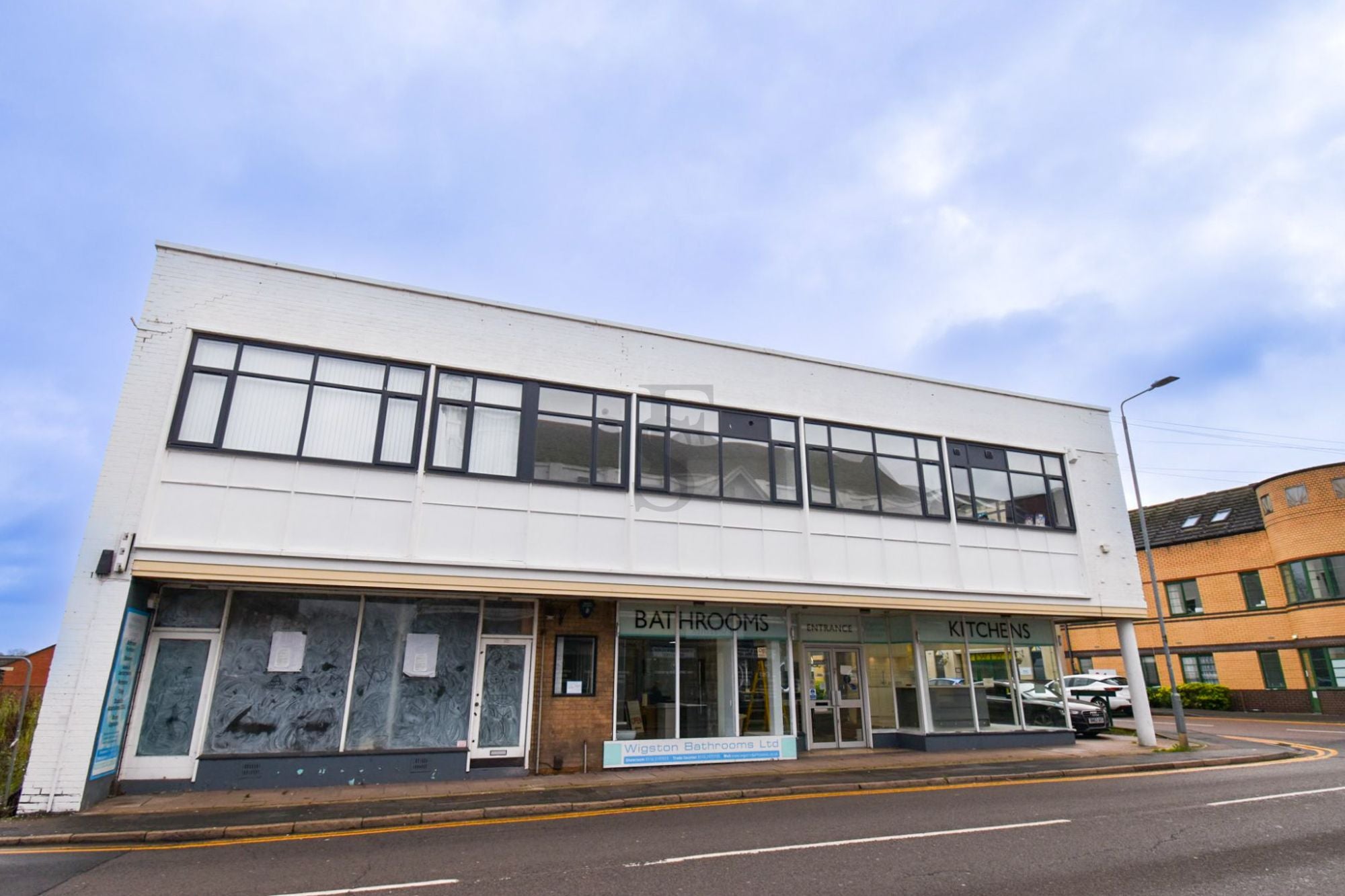 Flat Blunts Lane in Oadby and Wigston