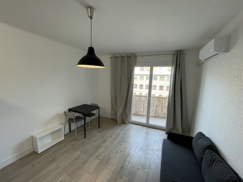 Flat Rue Terrusse in Marseille