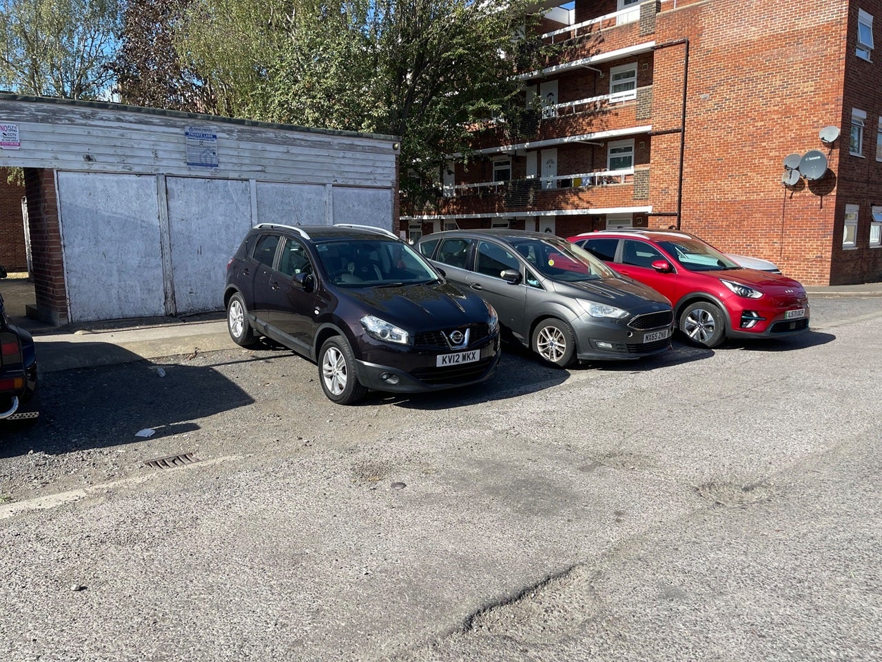 Flat Selhurst Road in Greater London