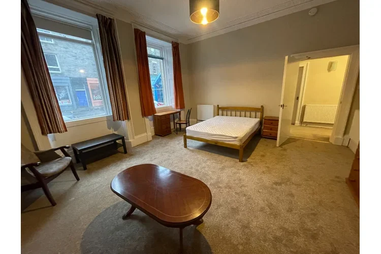Flat Montrose Terrace in City of Edinburgh