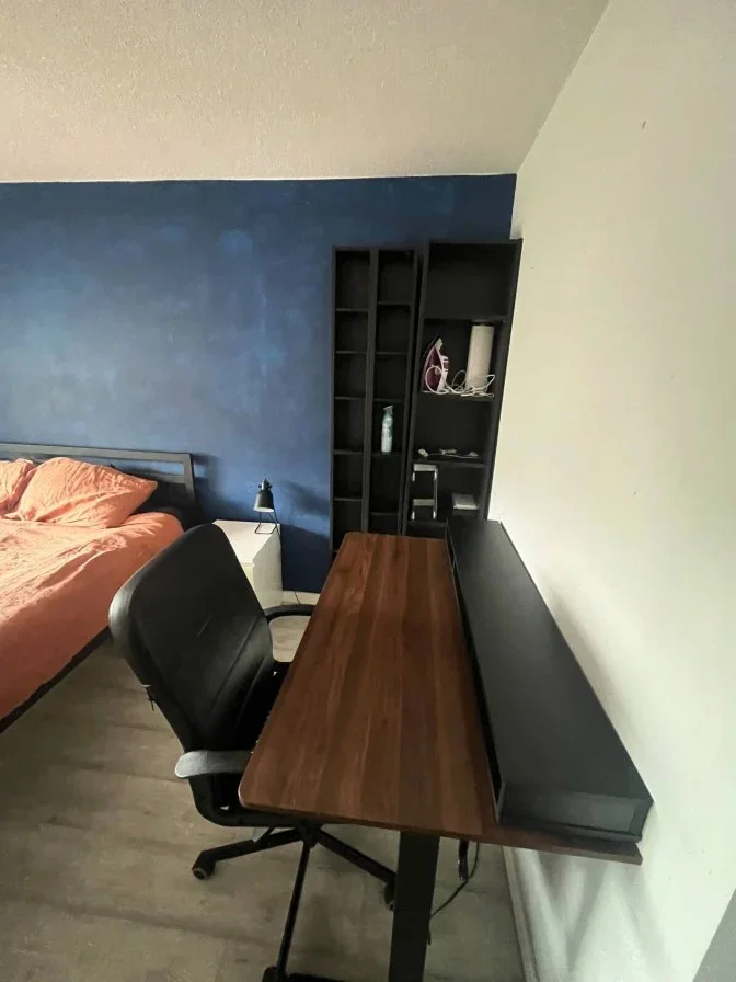 Room Somerleyton Road in Greater London