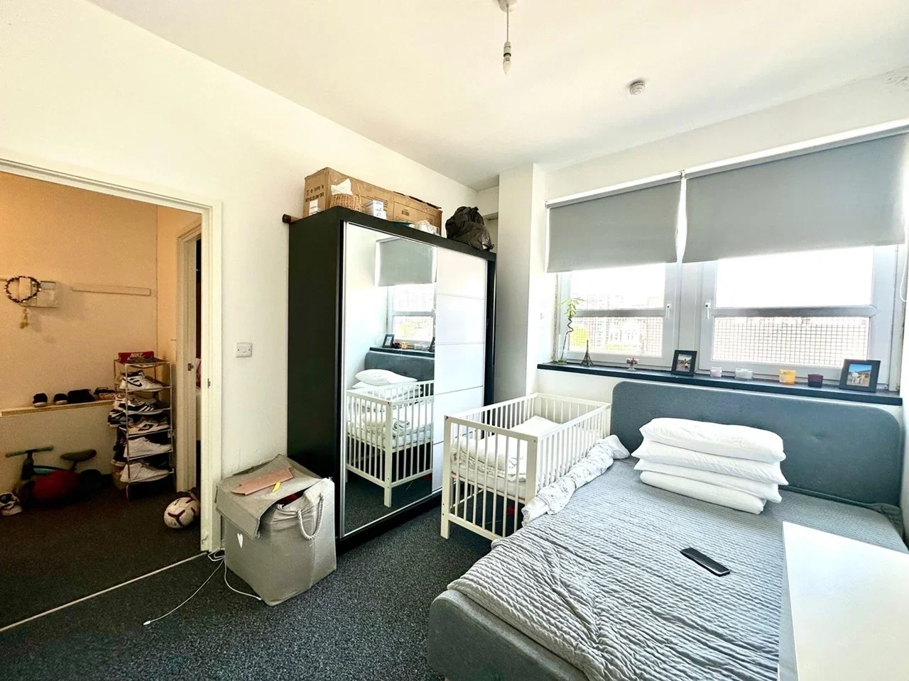 Flat Calderwood Street in Greater London