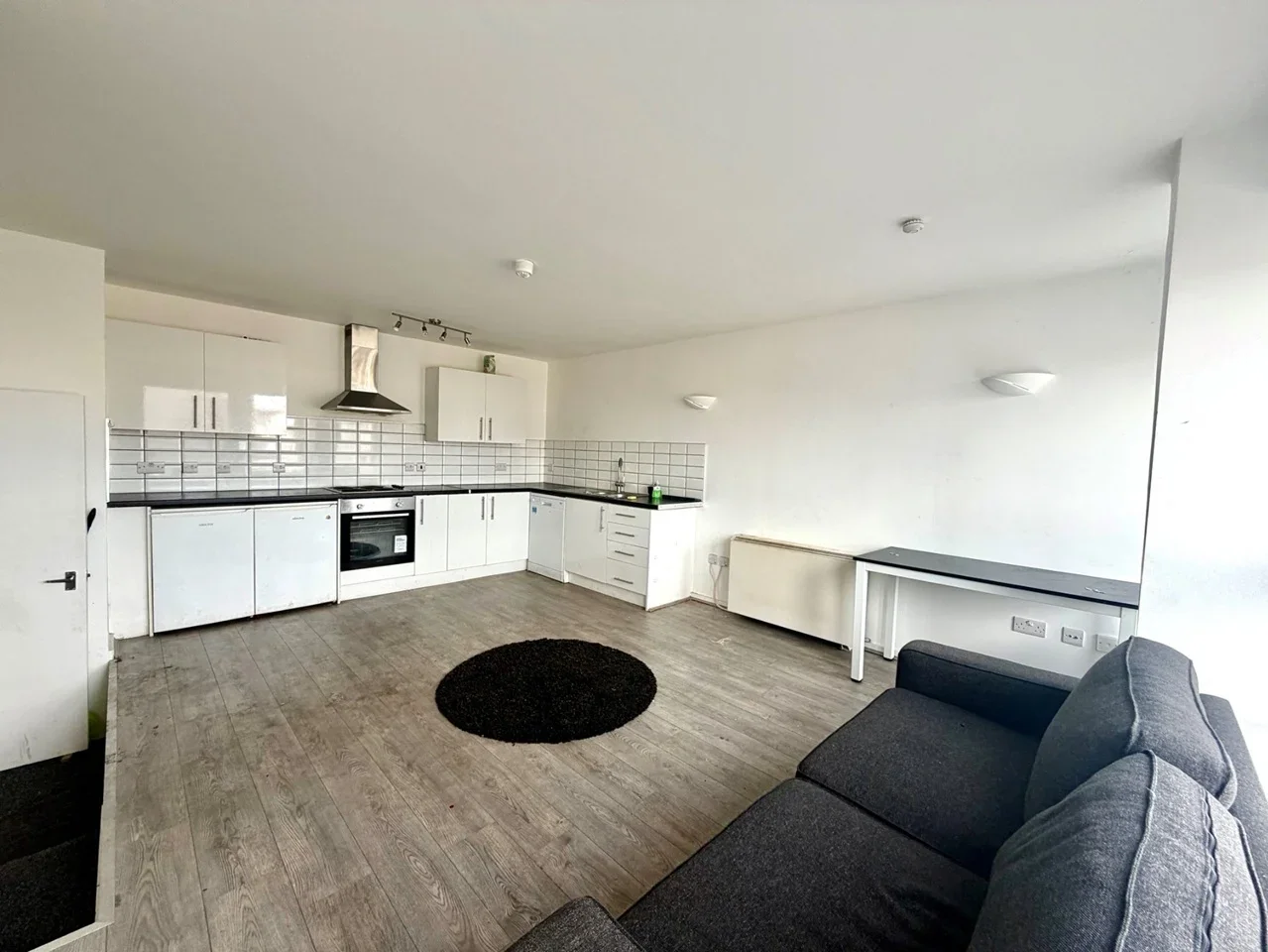 Flat Calderwood Street in Greater London