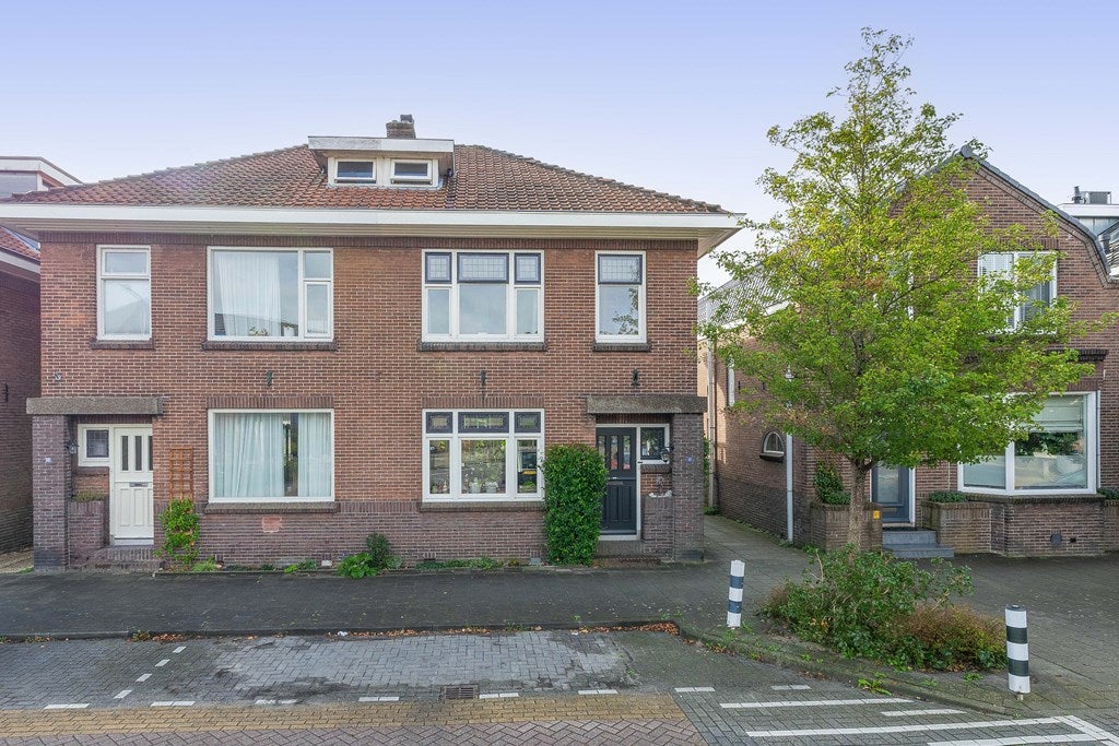 Huis Oranjelaan 12 in Waddinxveen