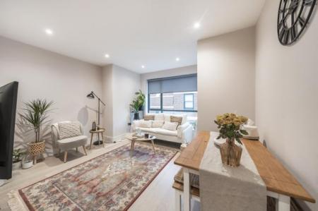 Flat Chalvey Park in Slough