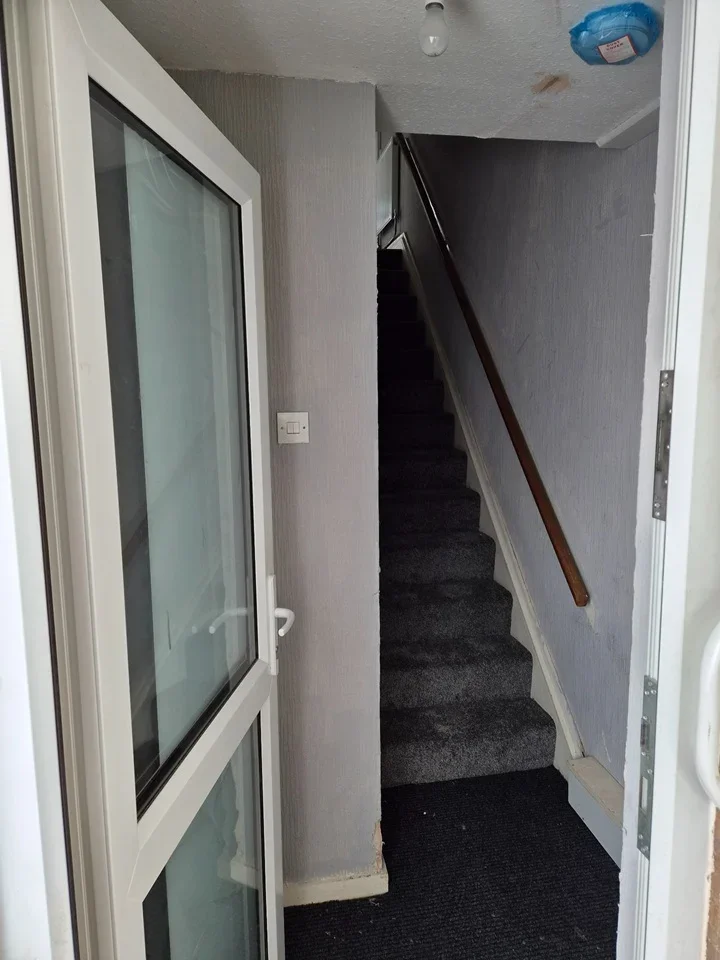 Flat Walsgrave Drive in Metropolitan Borough of Solihull