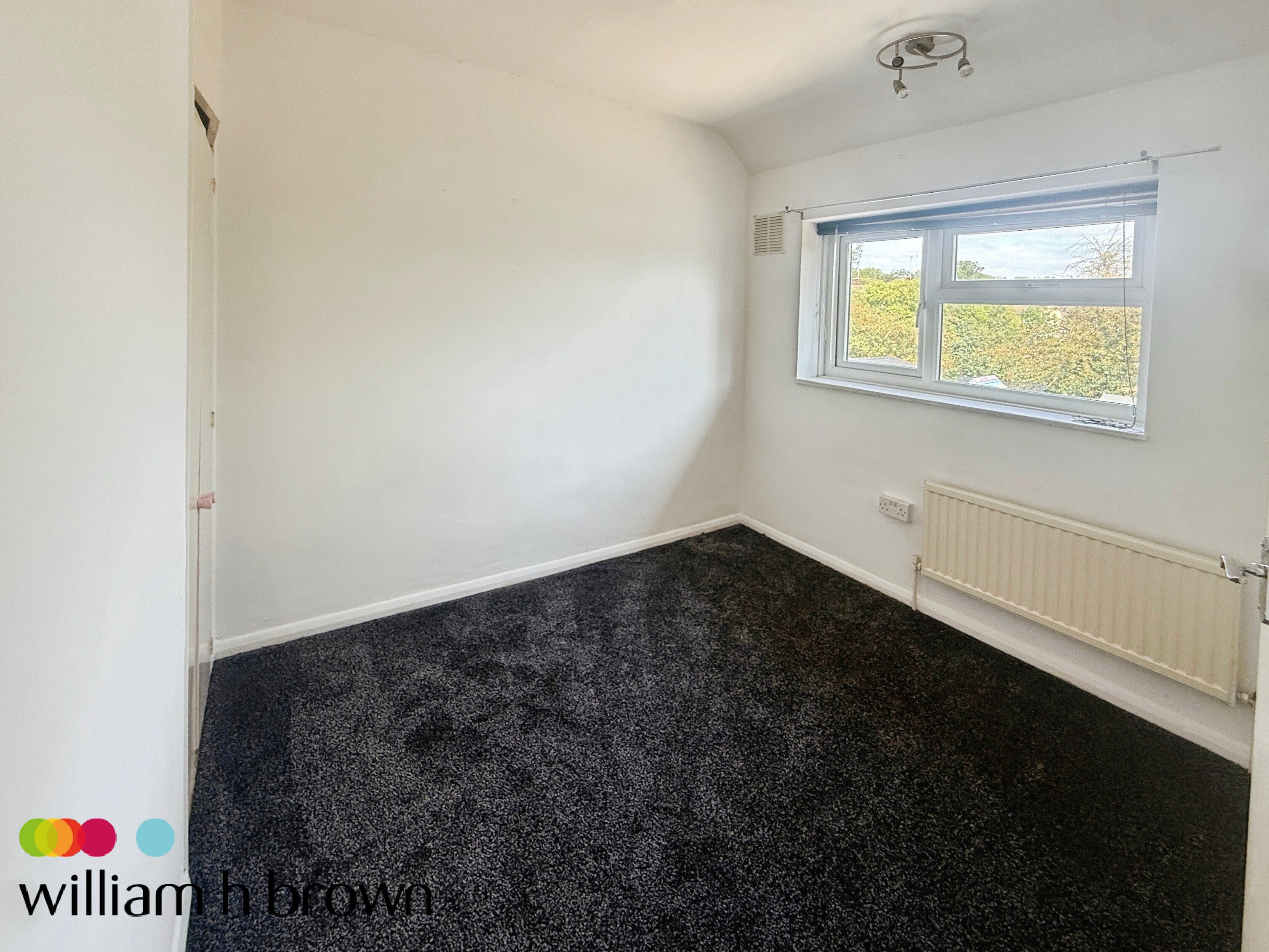 House Erriff Drive in South Ockendon