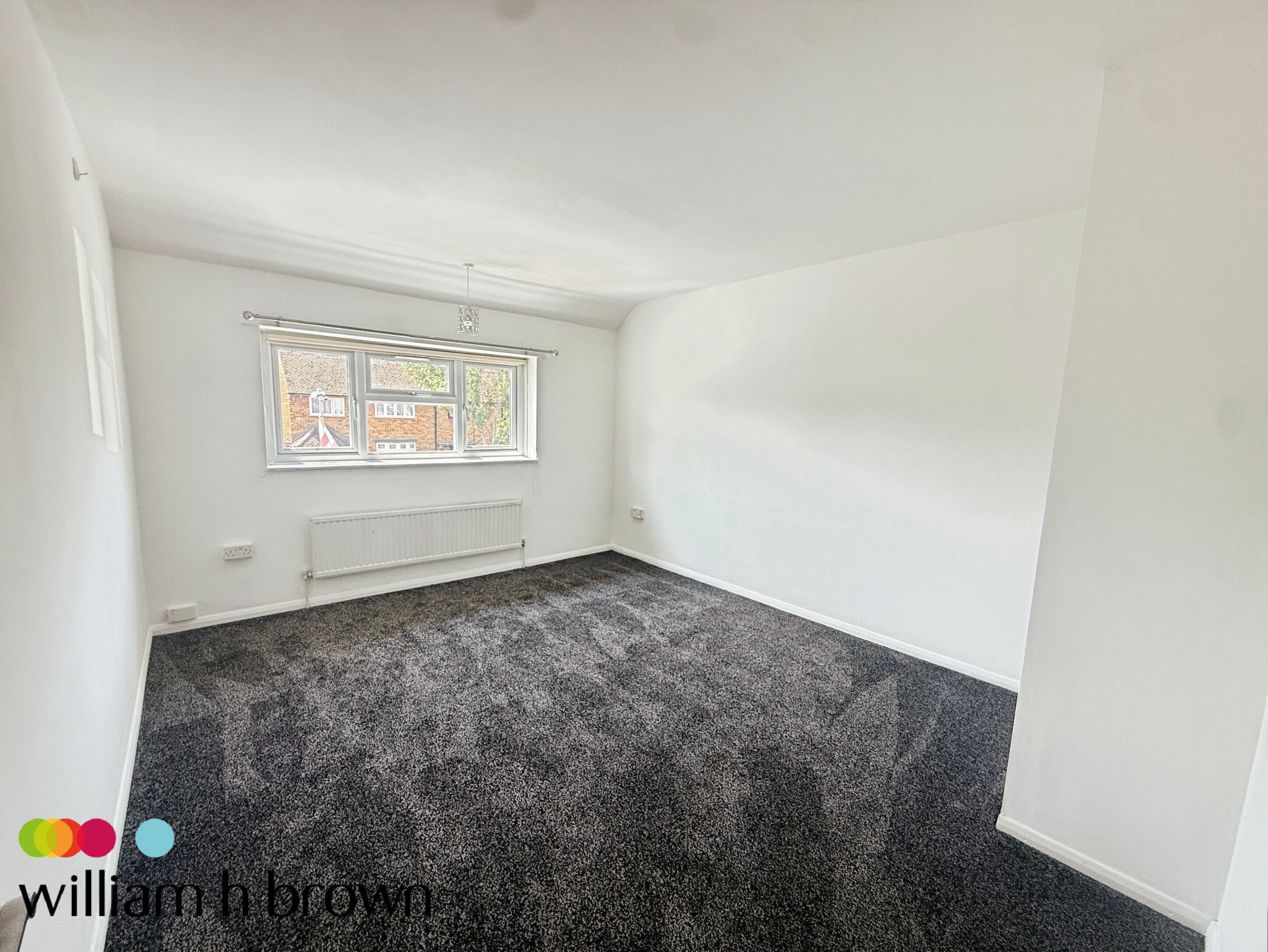 House Erriff Drive in South Ockendon