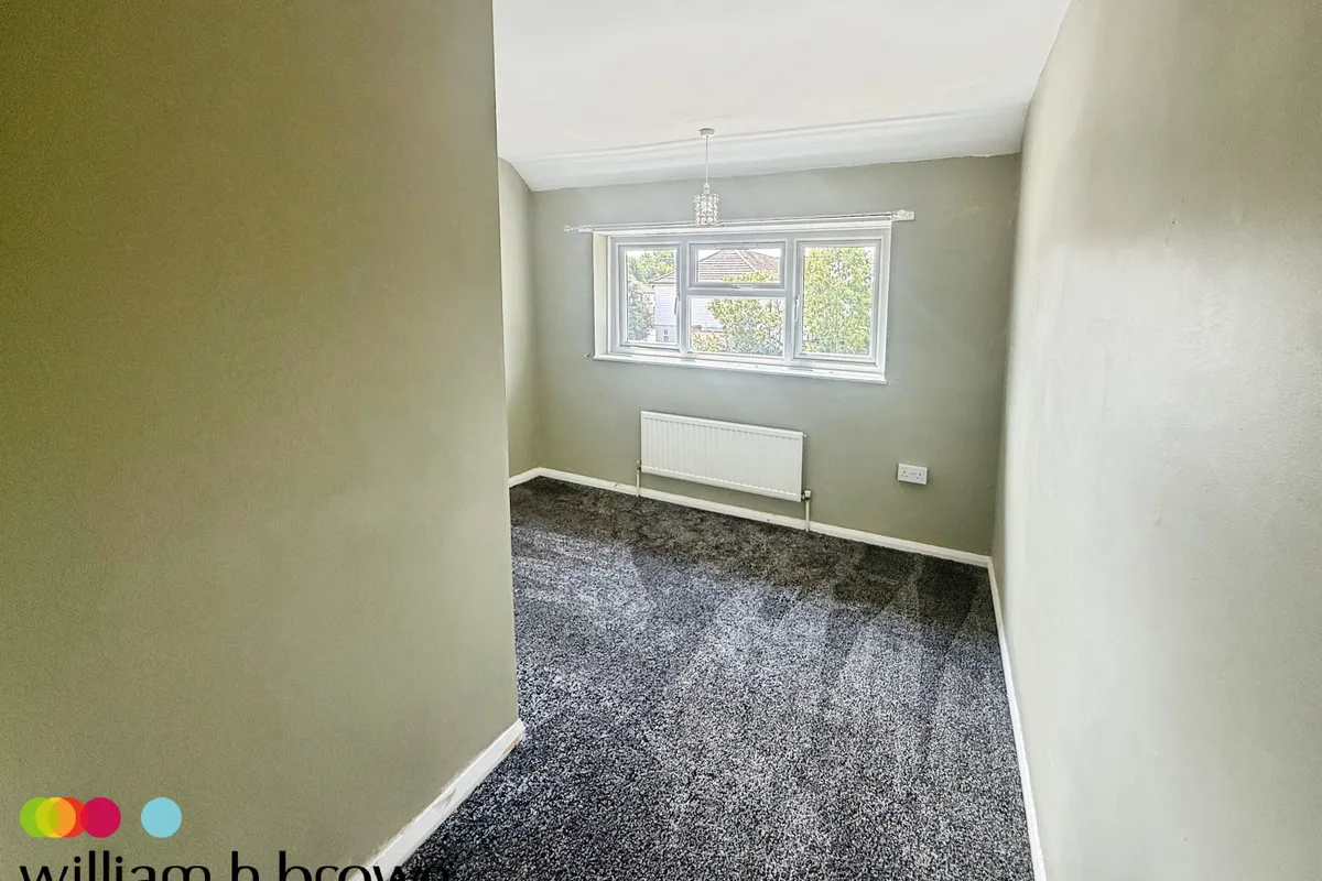 House Erriff Drive in South Ockendon