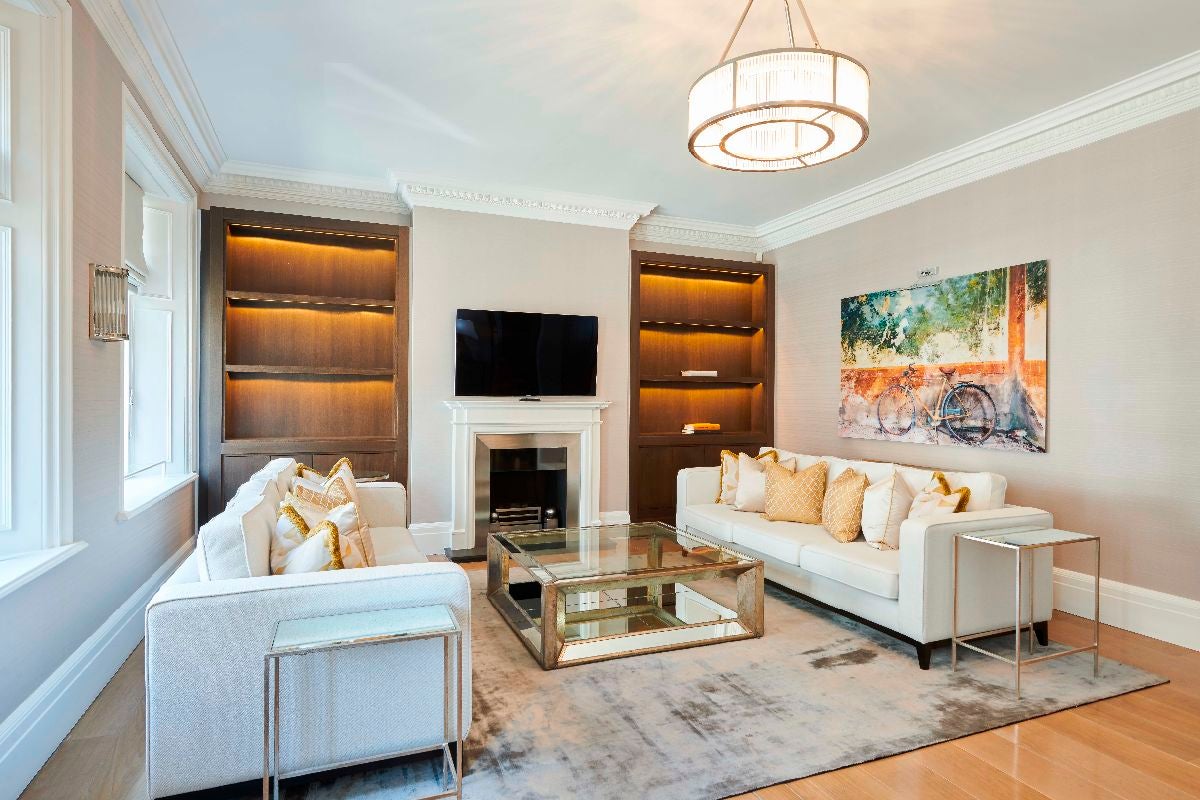 Flat Duke Street in City of Westminster