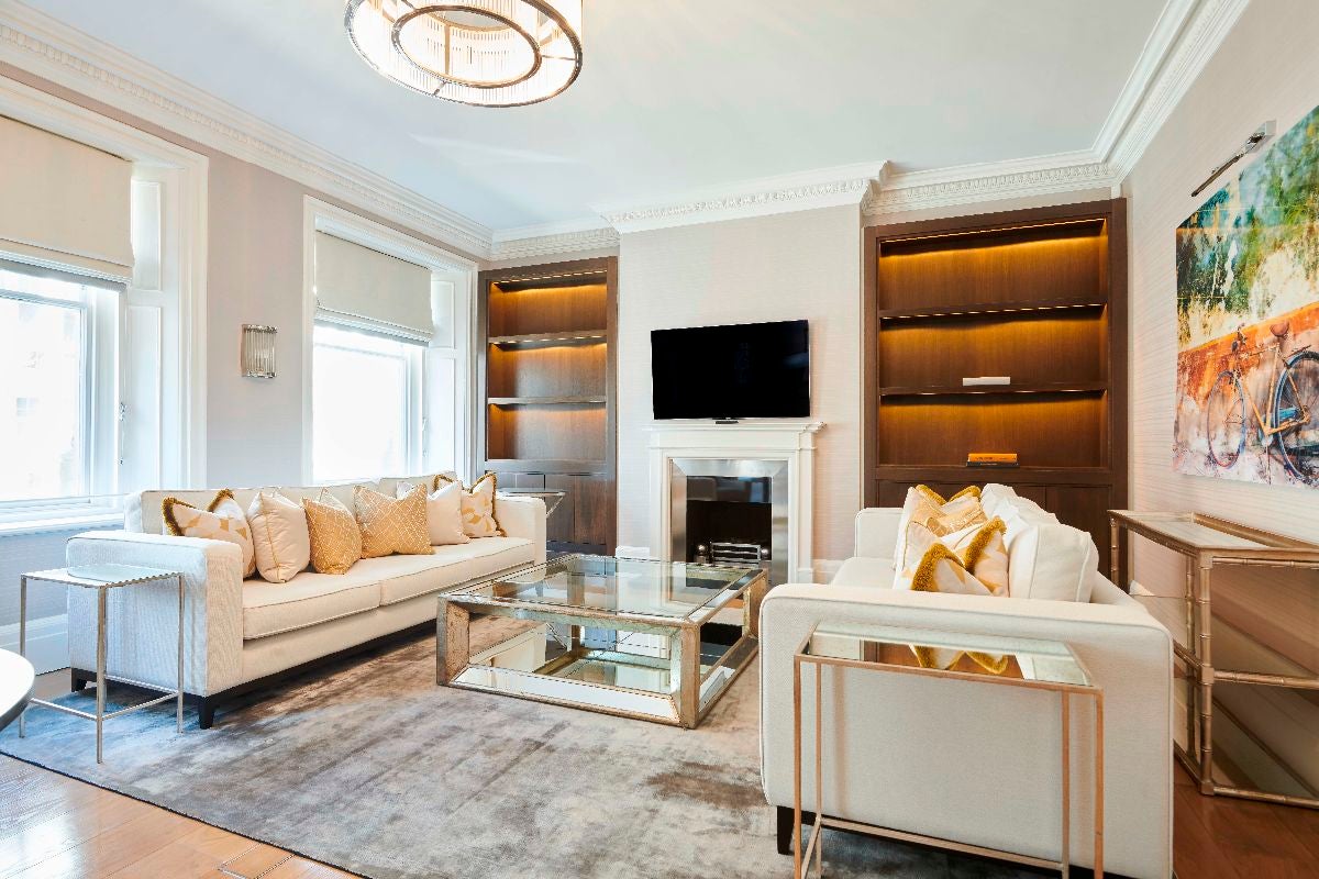 Flat Duke Street in City of Westminster