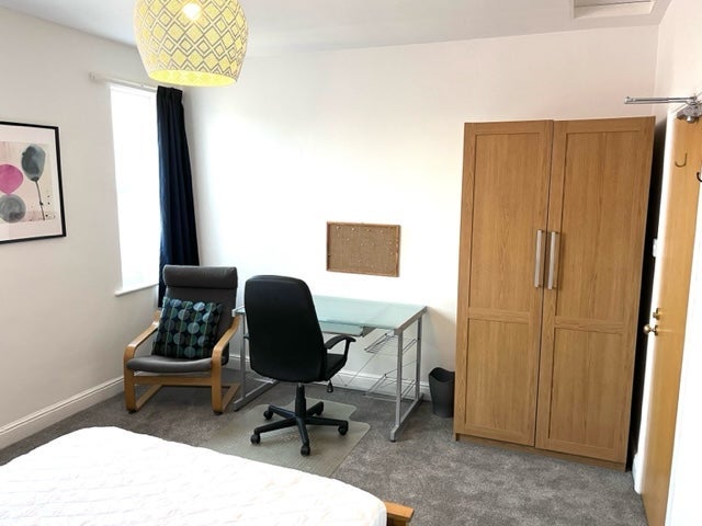 Room Saint Stephens Road in Nottingham