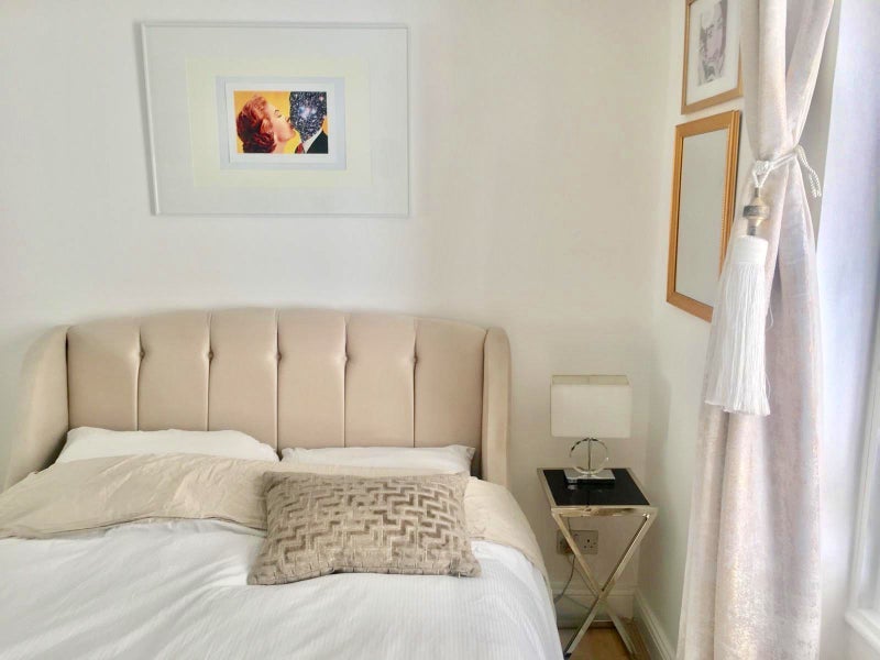 Room Castletown Road in Greater London