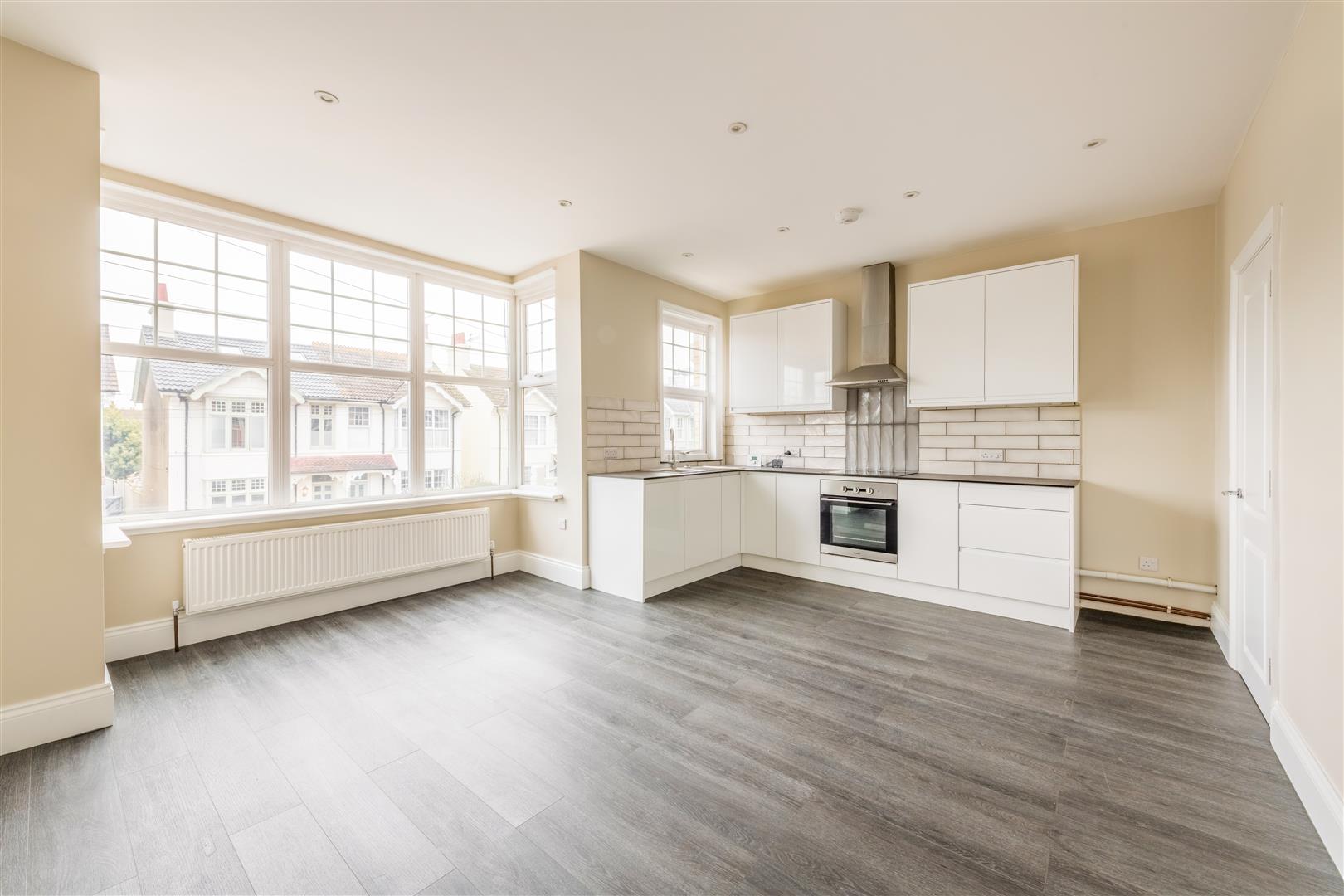 Flat Southview Road in Adur