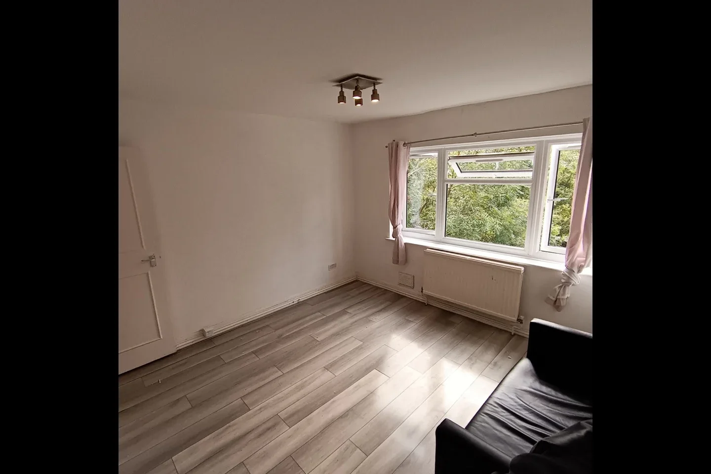 Flat Anerley Road in Greater London