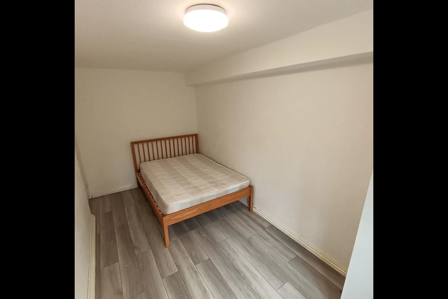 Flat Anerley Road in Greater London