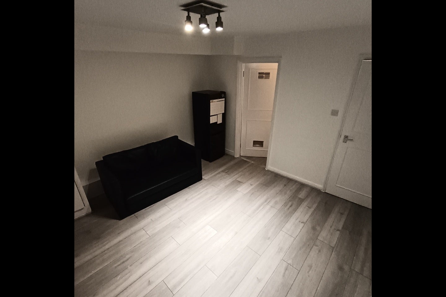 Flat Anerley Road in Greater London