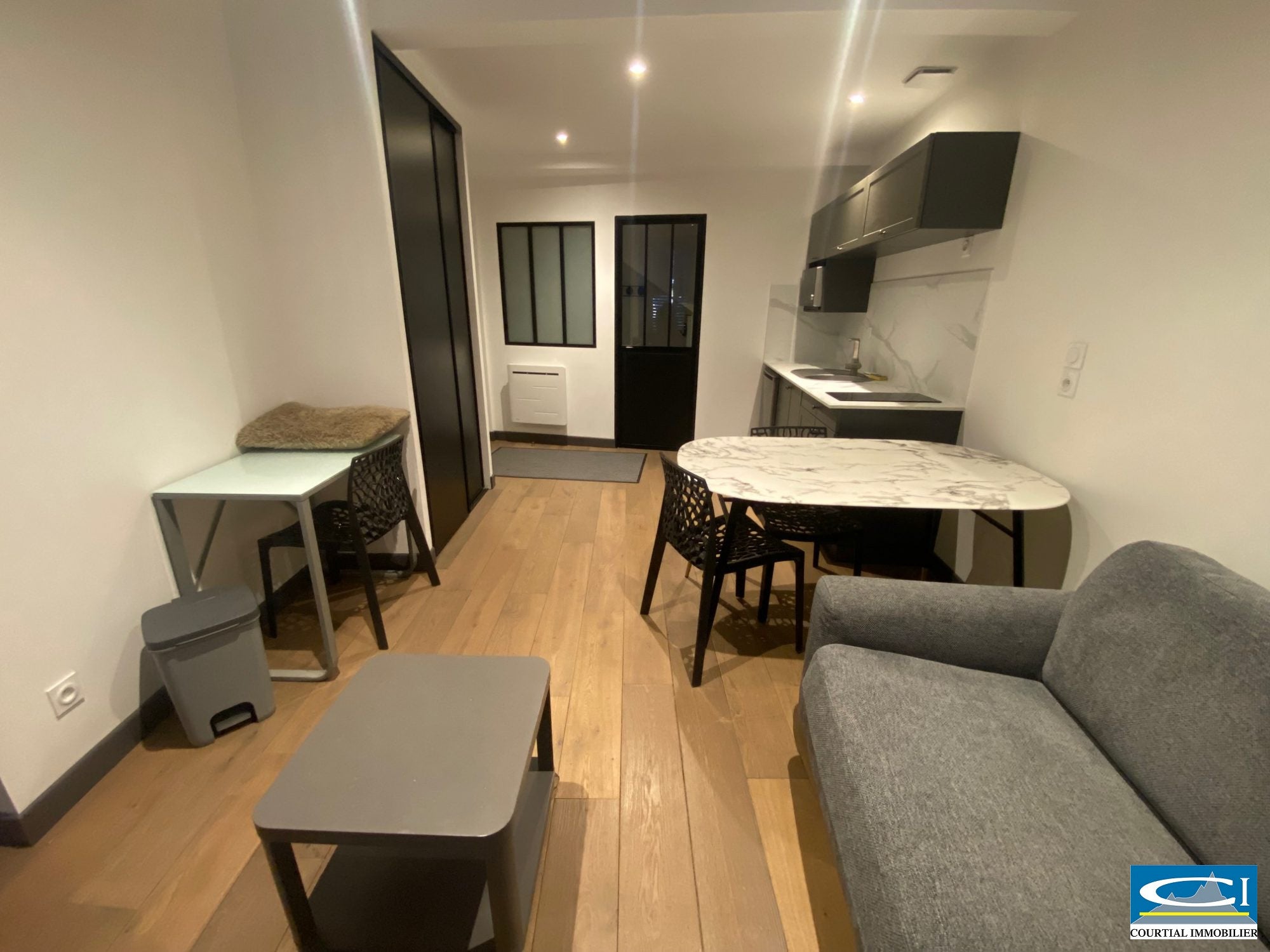 Flat Rue des Barrys in Tournon-sur-Rhône