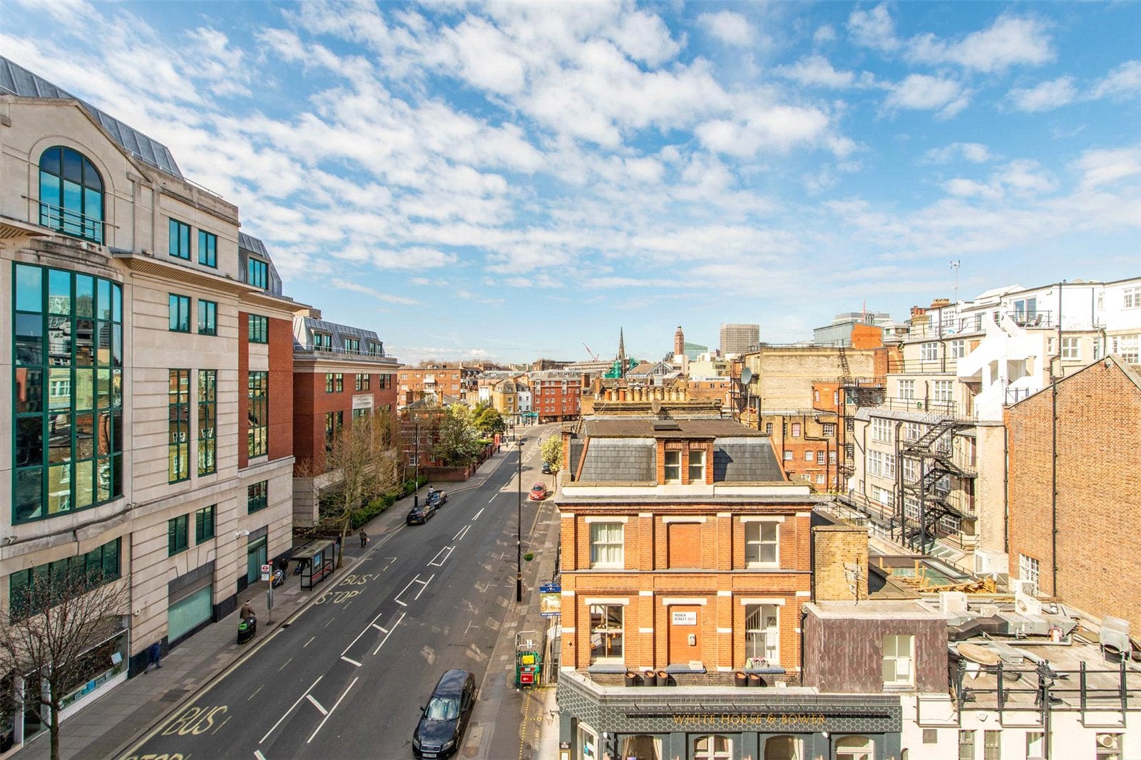 Flat Horseferry Road in City of Westminster