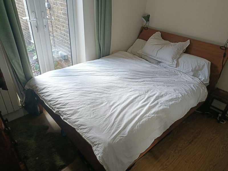 Flat Lancaster Road in Greater London