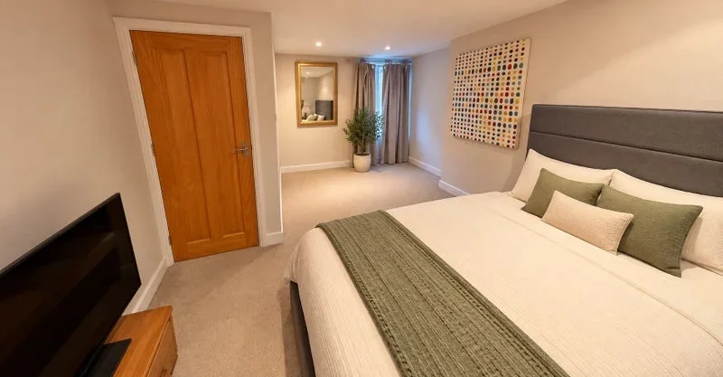 Room Aslett Street in Greater London
