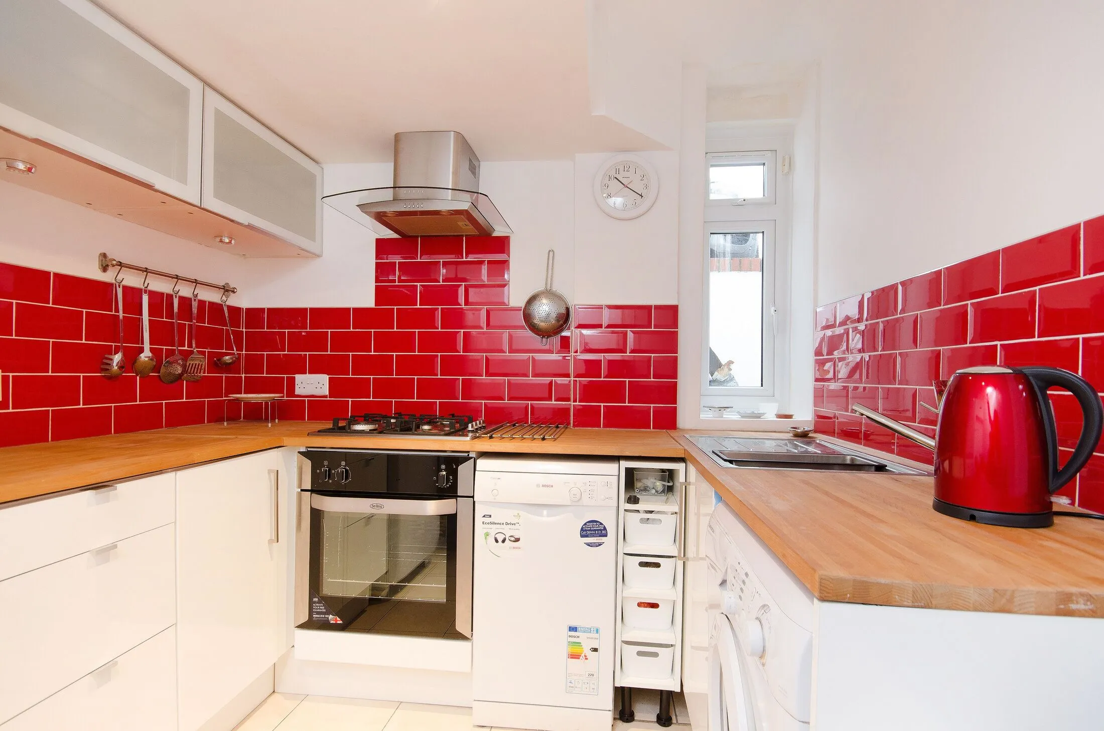 Flat Chatsworth Road in Greater London