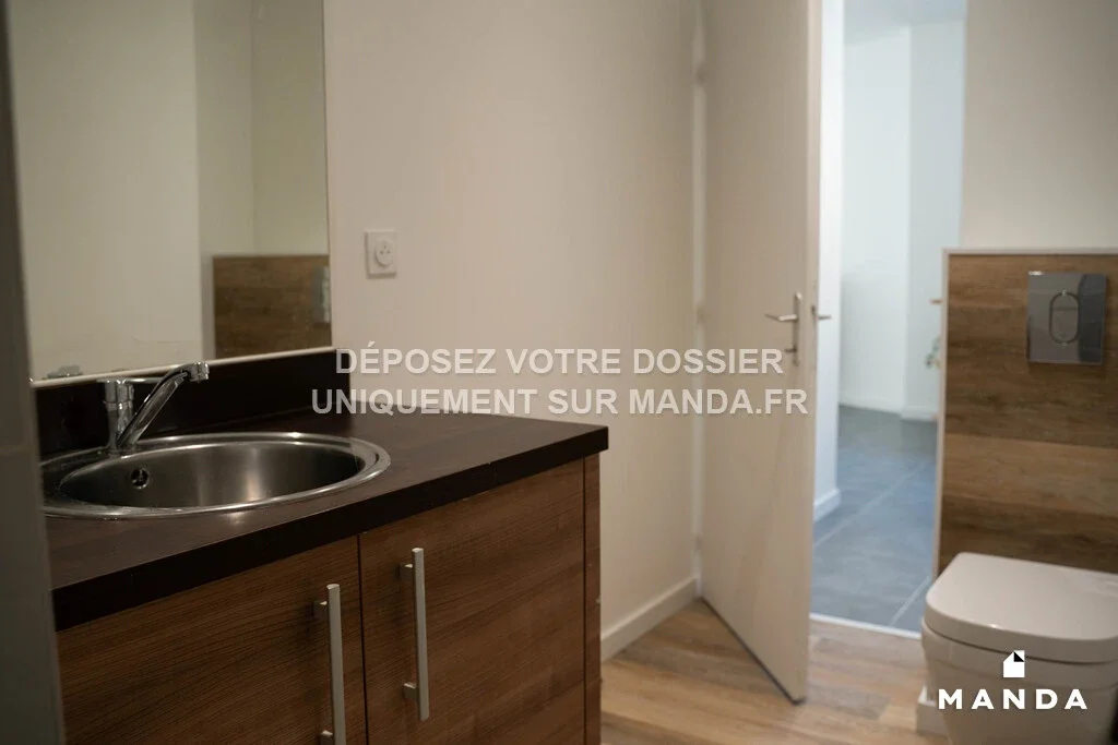 Room Rue Mouneyra in Bordeaux