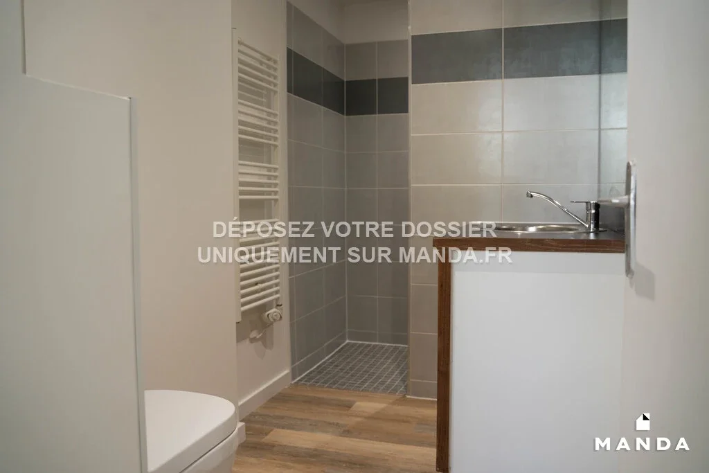 Room Rue Mouneyra in Bordeaux