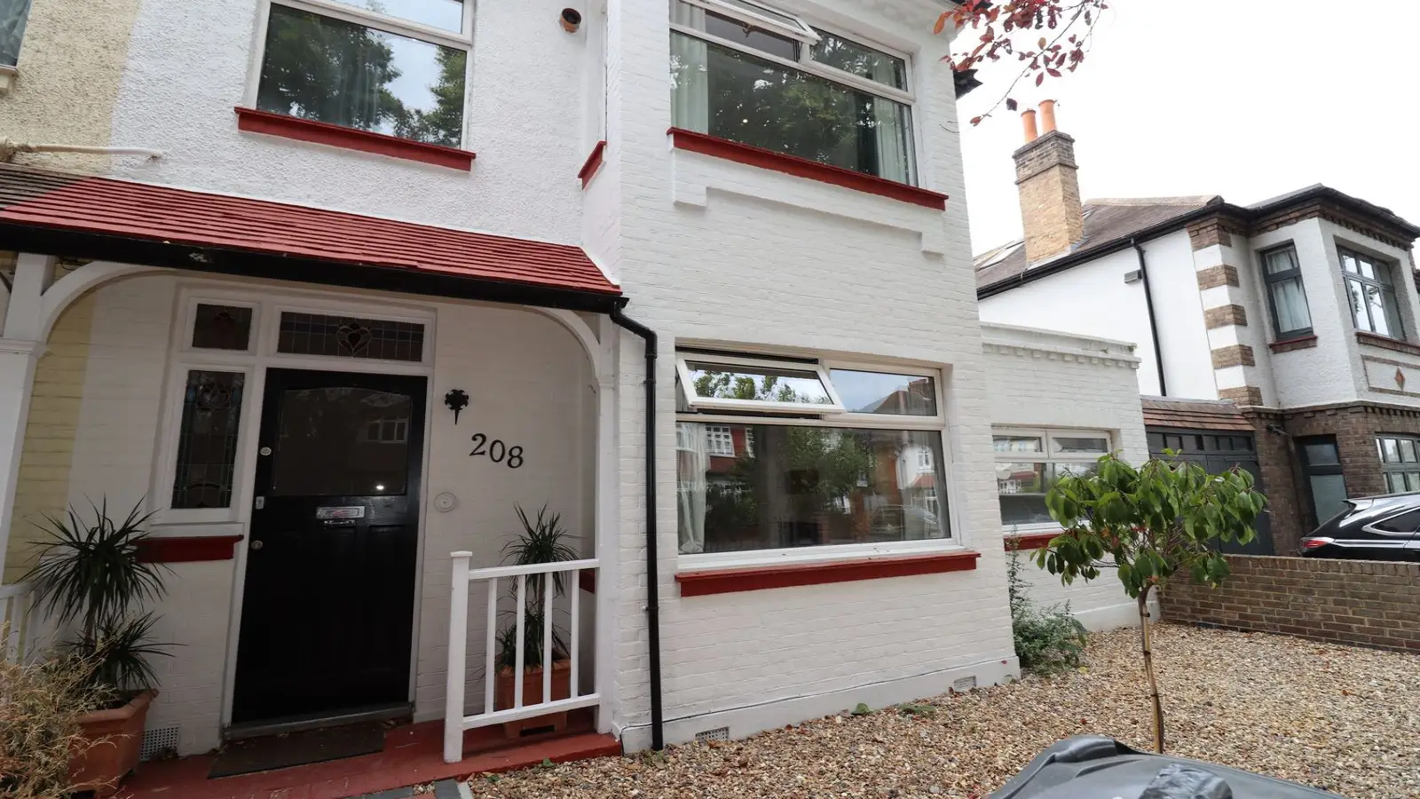 Flat Herne Hill Road in Greater London