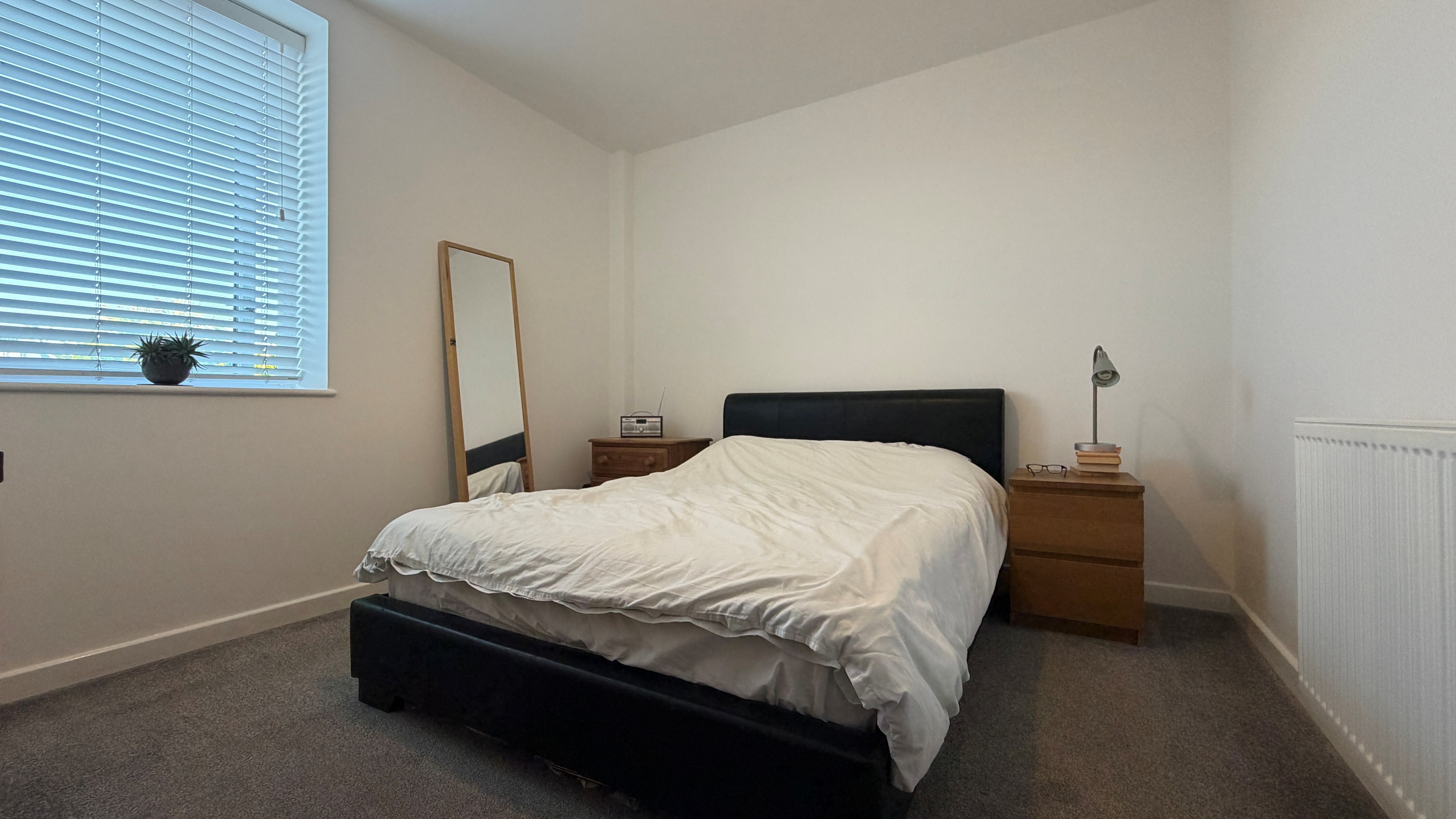 Flat Harbour Crescent in Portishead