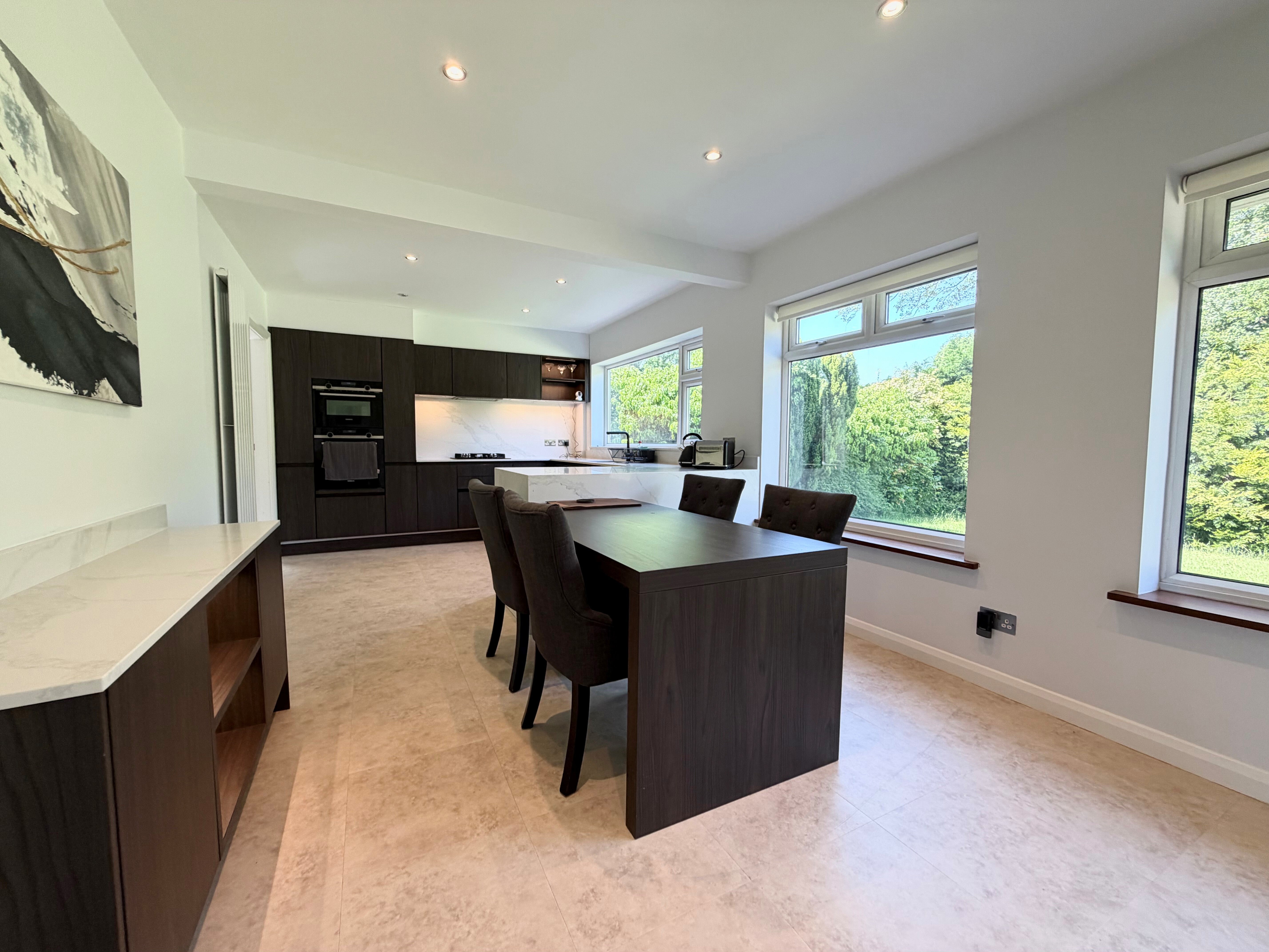 House Rollswood Drive in Metropolitan Borough of Solihull