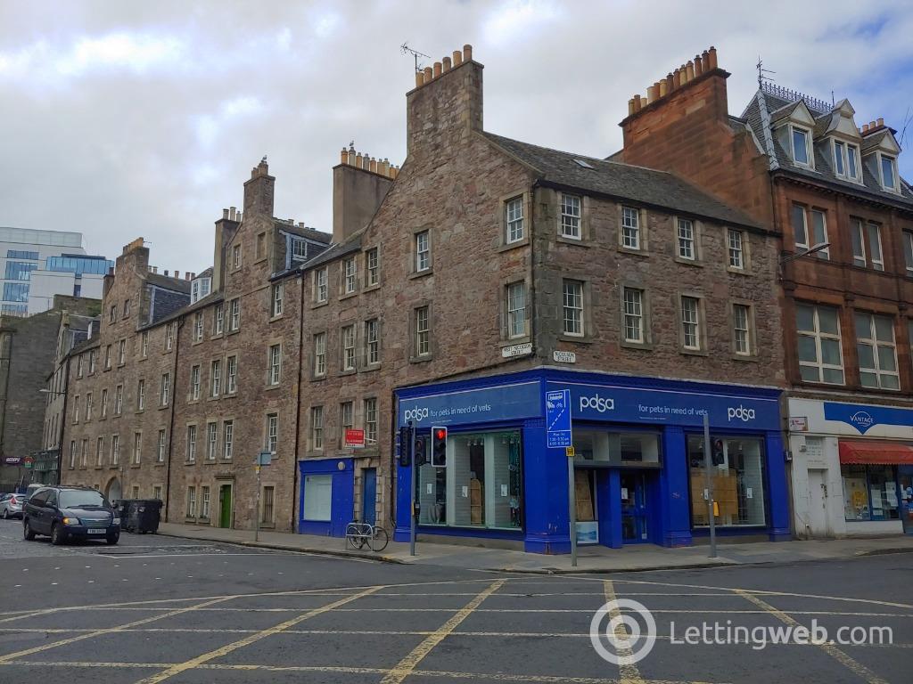 Flat West Nicolson Street in Edinburgh