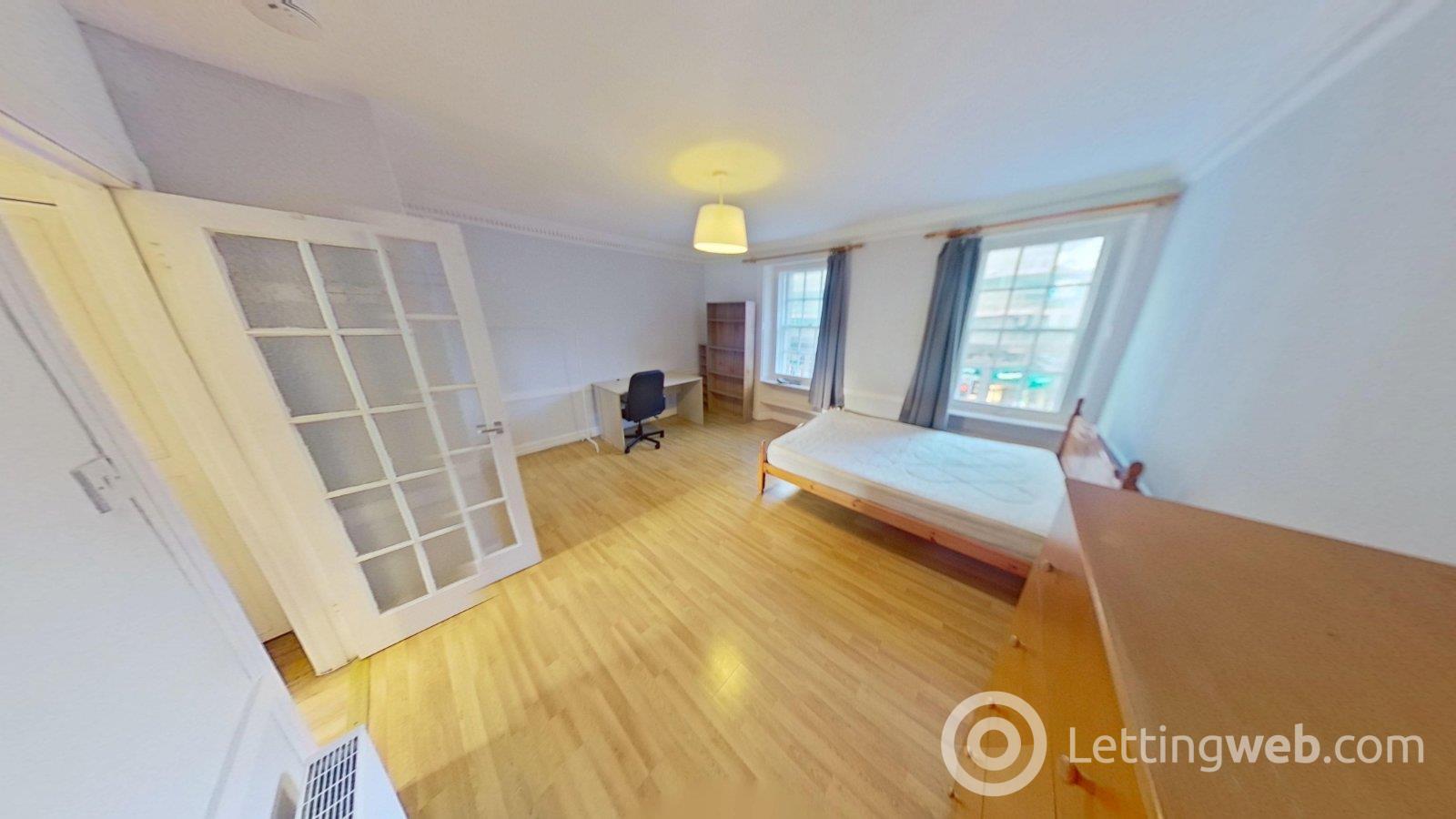 Flat West Nicolson Street in Edinburgh