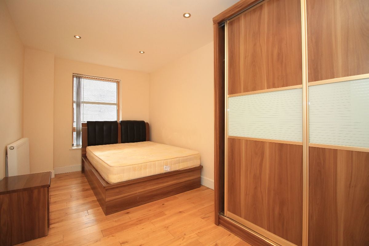 Flat Shirley Street in Greater London