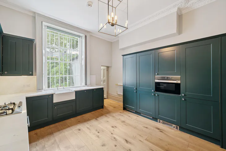 House Pelham Crescent in Greater London