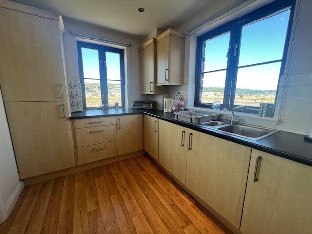 Flat Chandlers Yard in Burry Port