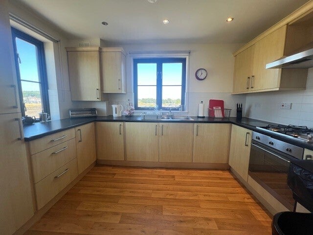 Flat Chandlers Yard in Burry Port