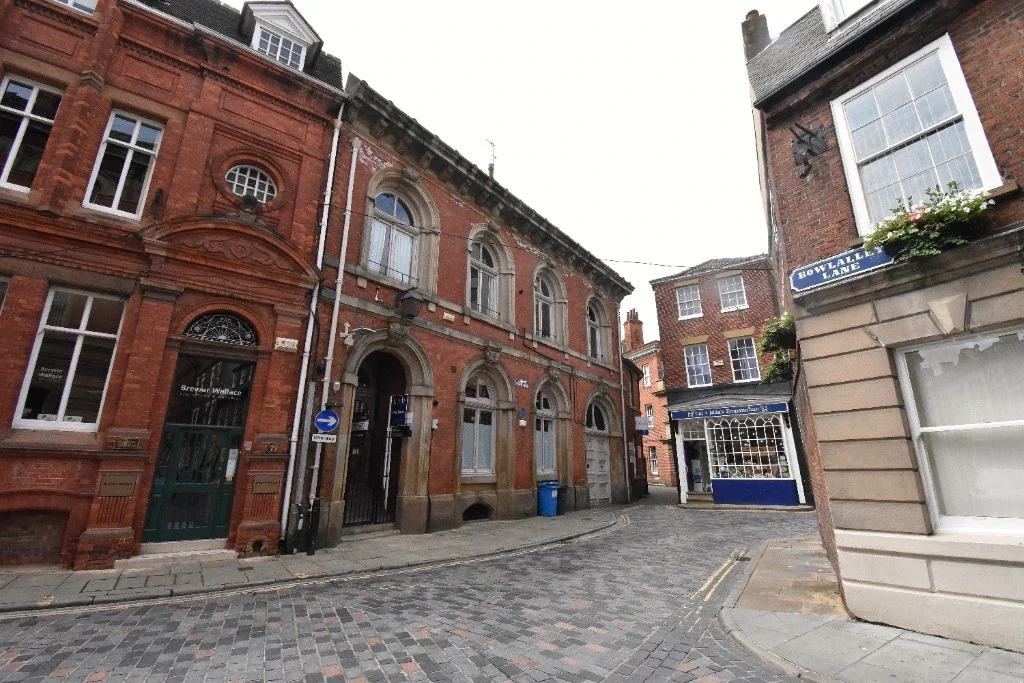 Flat Land of Green Ginger in Hull