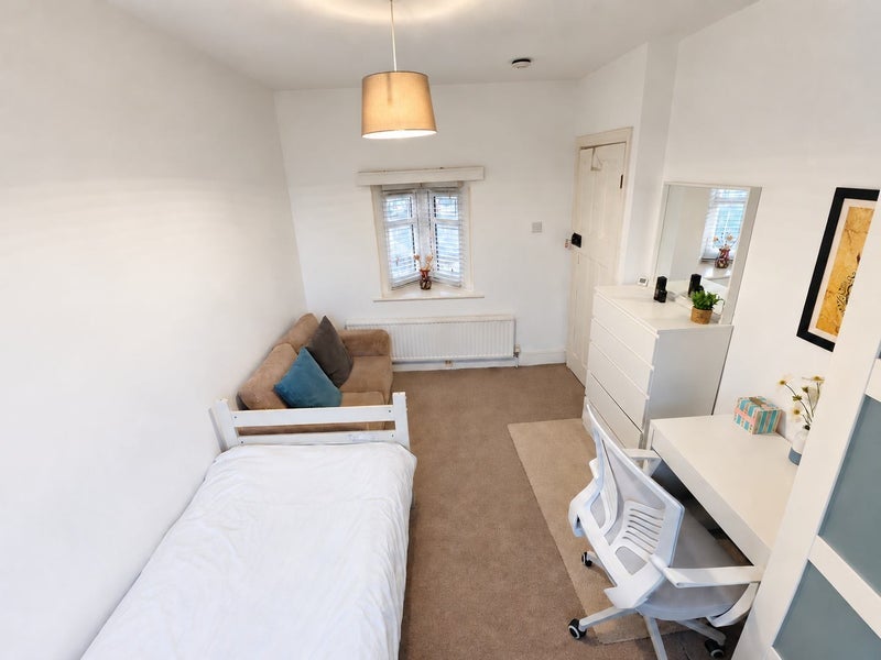 Room The Dene in Greater London