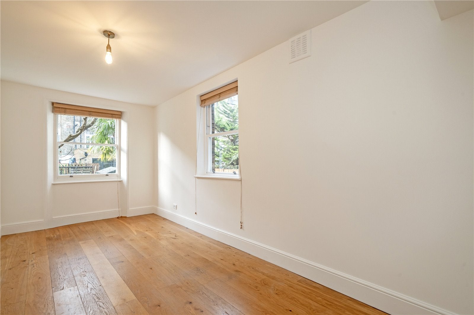 Flat Shirland Road in City of Westminster