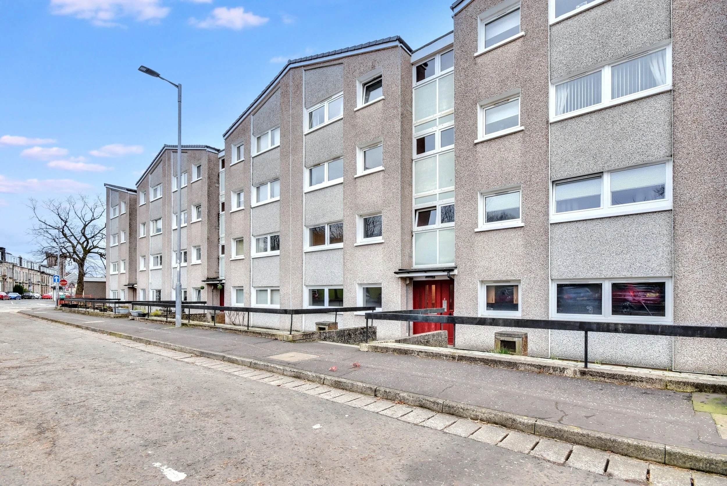 Flat Davidson Drive in Gourock