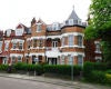 Flat Braemar Avenue in Greater London